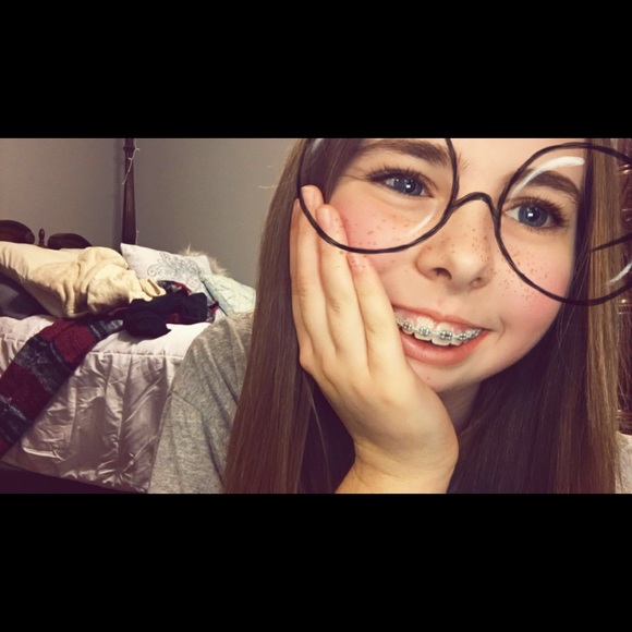 haleigh046